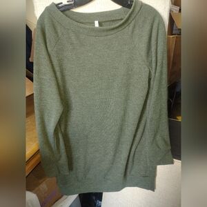 Bella Marie Olive Green Lightweight Pullover Sweatshirt